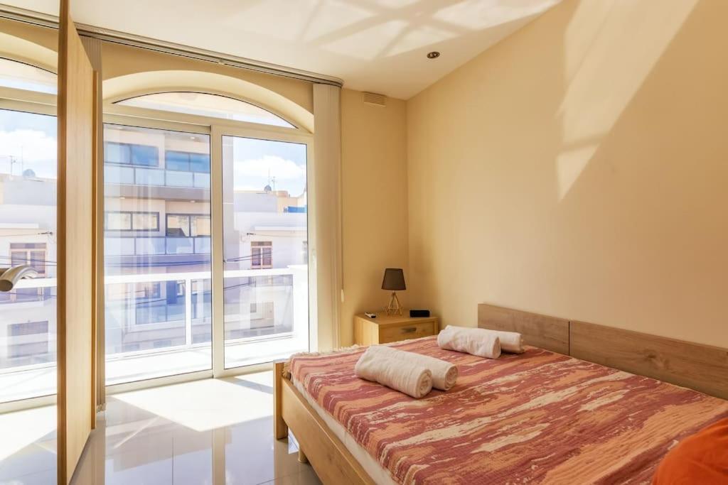 Modern 3 Bedroom Apartment Close To Paceville And Beach Is-Swieqi Exterior foto